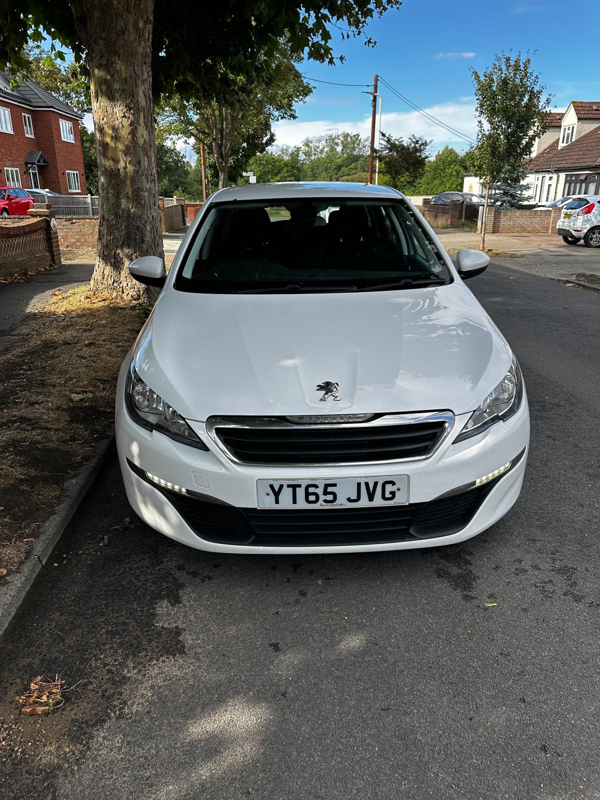 Peugeot 308 SW Amazing car road tax 20 a year, ULEZ complient. only 2 owners service History
